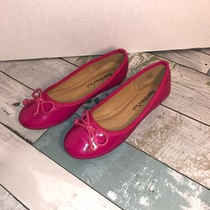 Pierre Dumas Toddler Girl Pink Flats Shoes Size 12